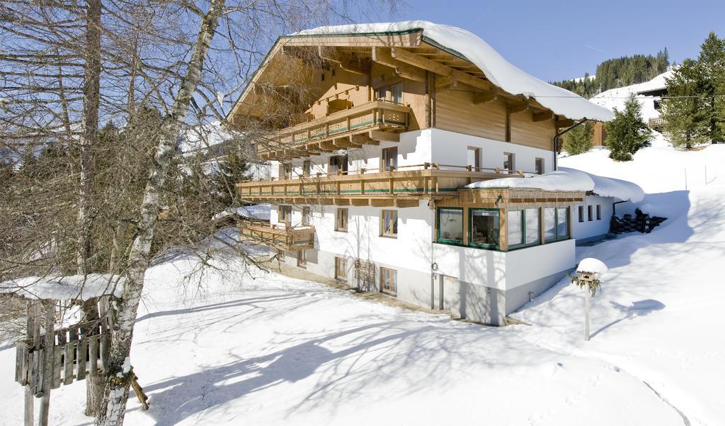 Bed and Breakfast Haus Spieleck Saalbach Exterior foto