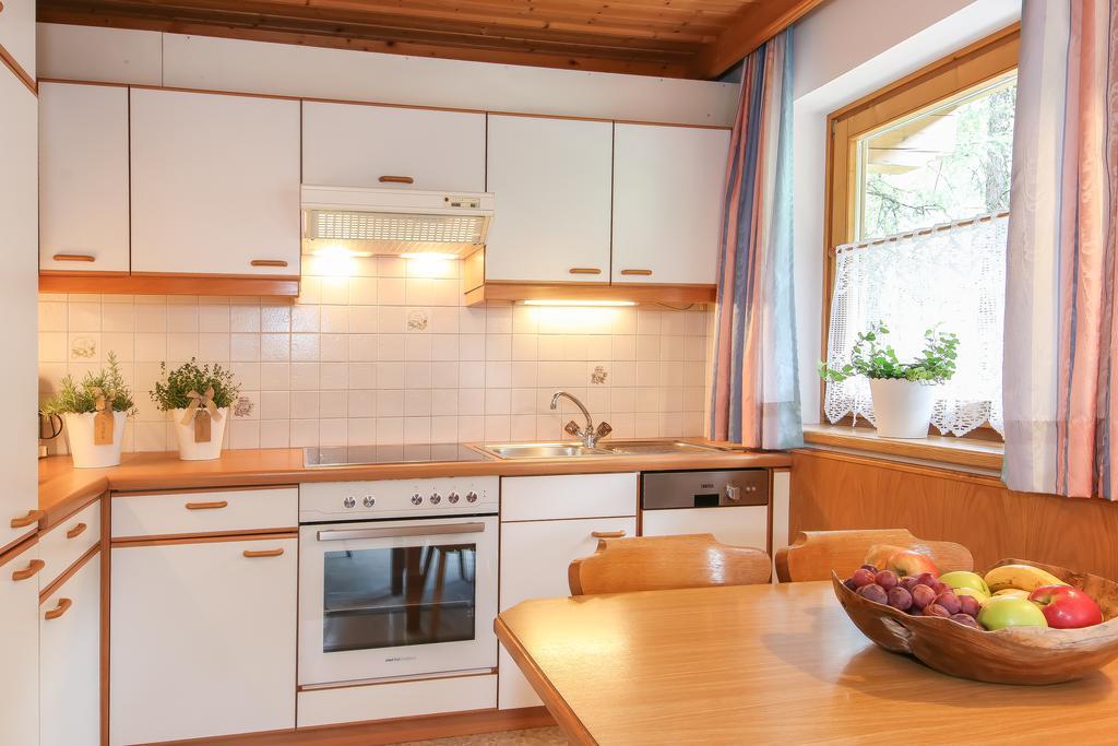 Bed and Breakfast Haus Spieleck Saalbach Exterior foto